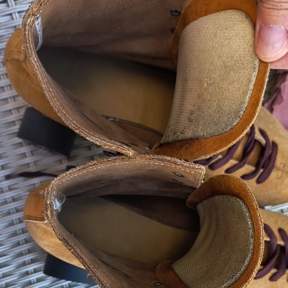 Riedell Vintage Red Wing Suede Roller Skates | Women's 8 | Sure Grip Jog… - Picture 13 of 16